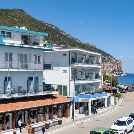 La Casa Del Pescatore 3* Cala Gonone