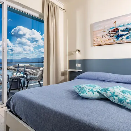 La Casa Del Pescatore فندق مبيت وإفطار